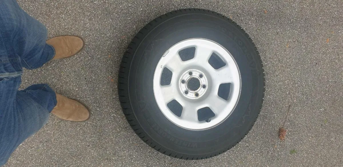 4 Truck wheels with new tyres, trailer wheels - Image 1