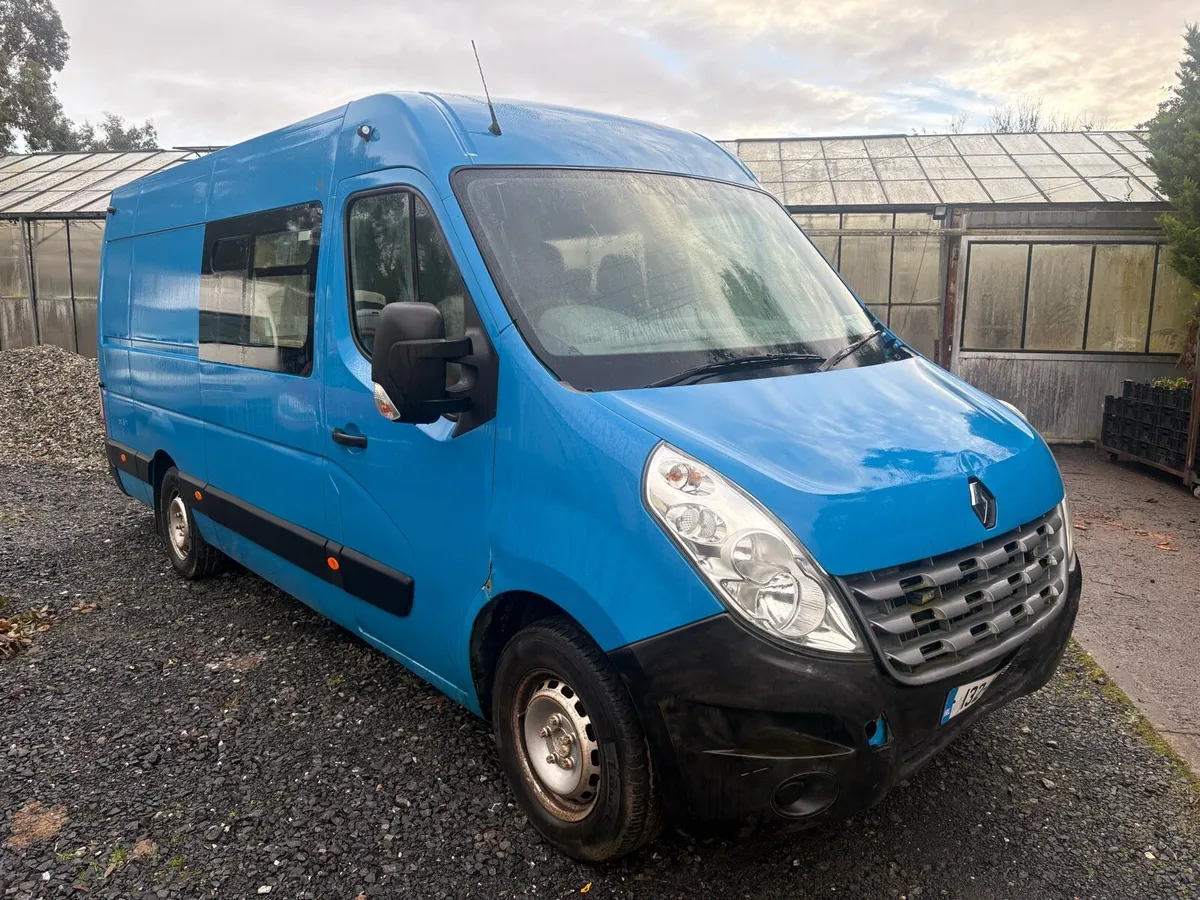 2013 Renault master crewcab - Image 1