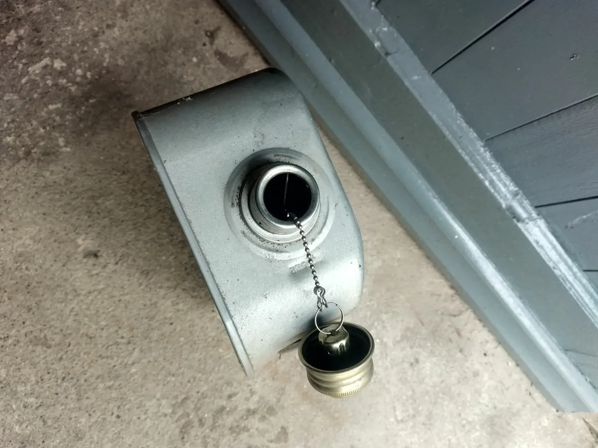 Paraffin heater replacement oil tank - Image 2