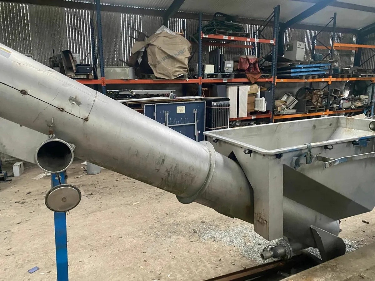 Stainless Steel Hopper 6m - Image 3