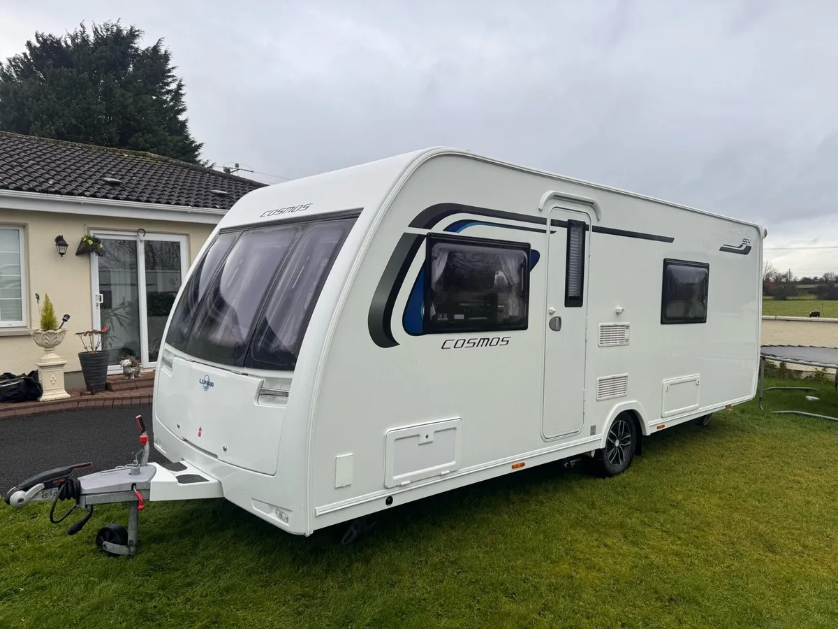 Lunar Cosmos 554 2016 - Image 1