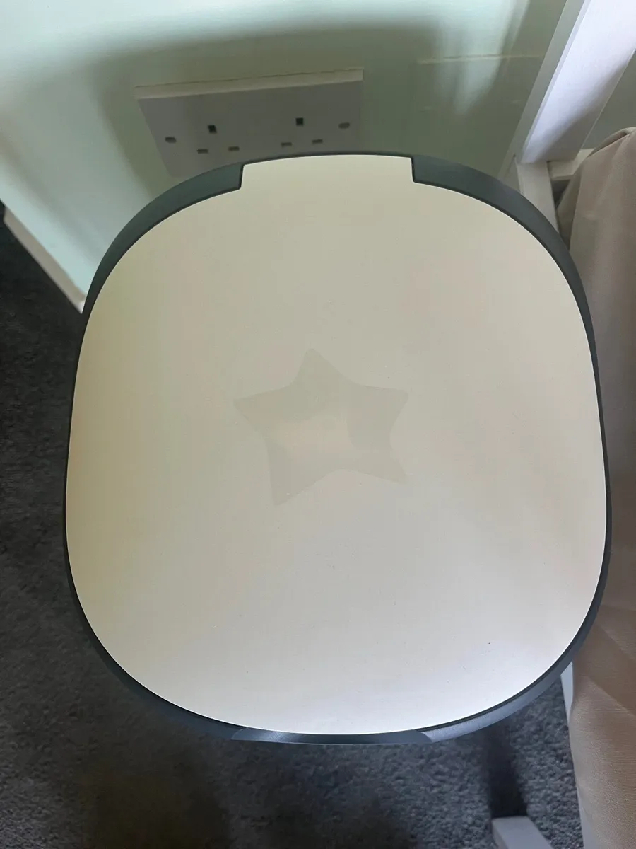 Tommee Tippee Bin and Refills - Image 3