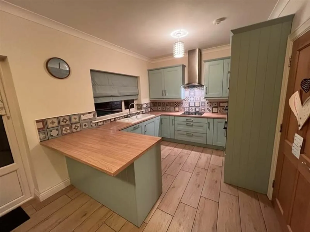 Second Hand Kitchen for Sale - Image 3