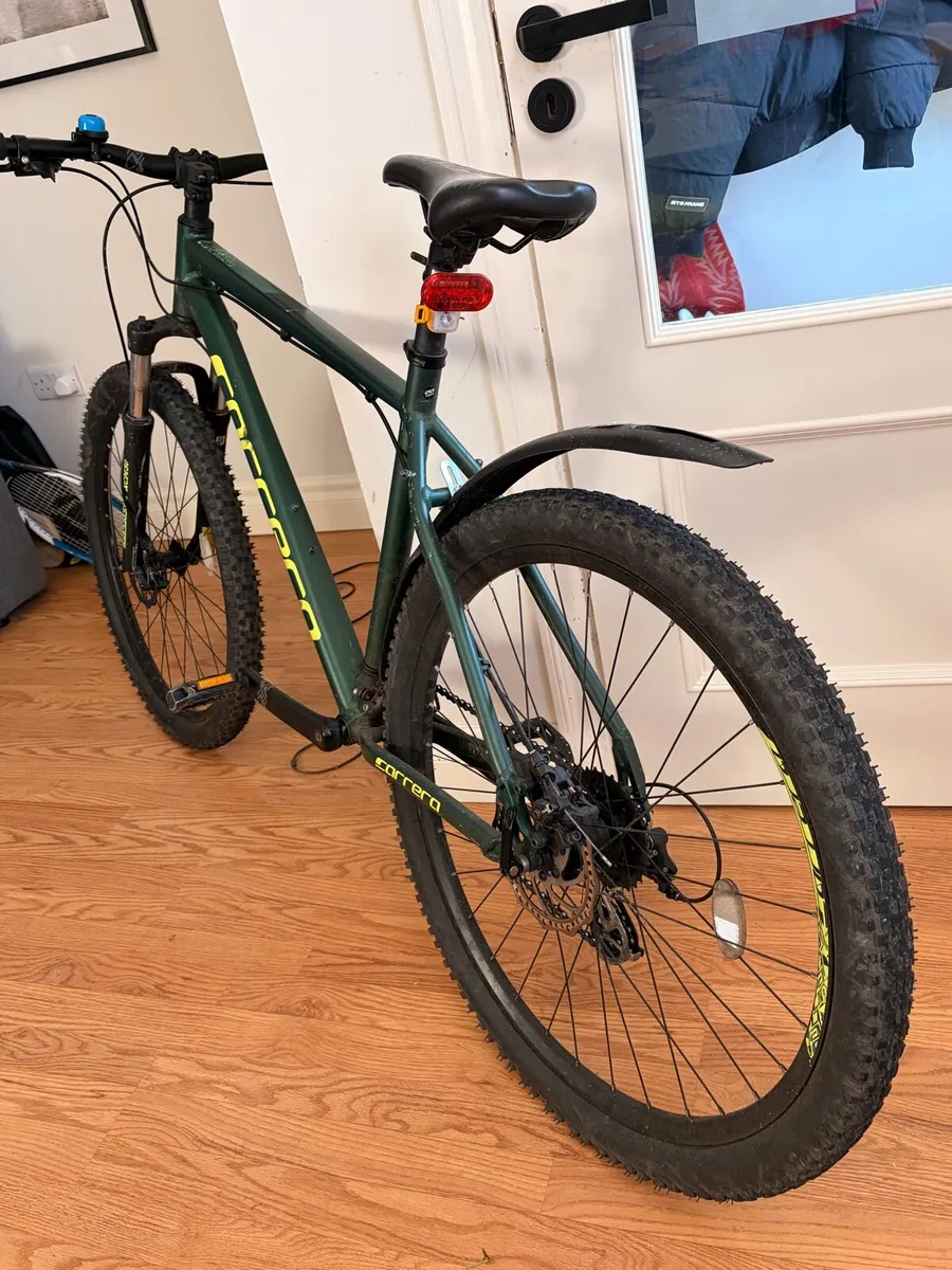 Carrera Vengeance 2×8 Hardtail Mountain Bike - Image 4