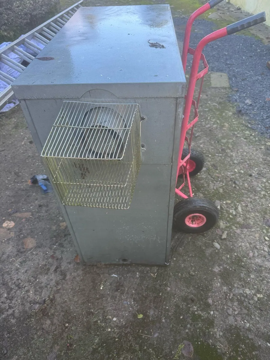 Outdoor oil boiler 90k btu - Image 2