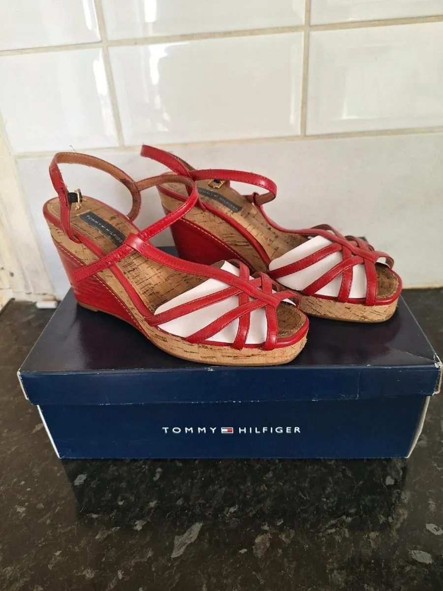 Tommy Hilfiger wedge sandals size 5 - Image 1