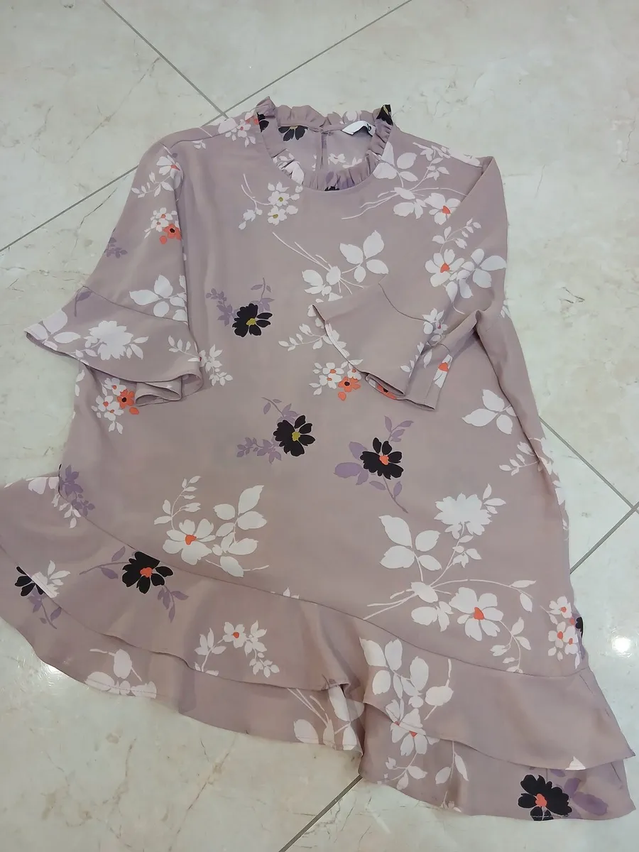 Ladies clothes bundle - Image 3