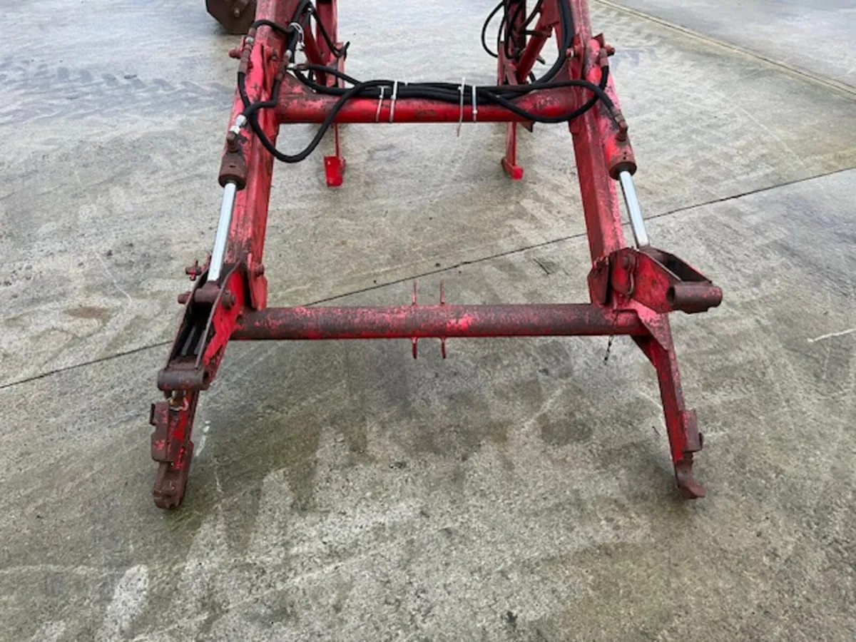 MF power Loader - Image 4