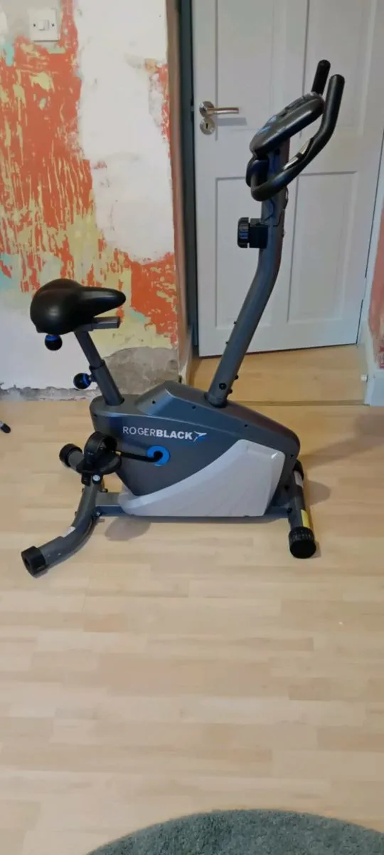 Exercise bike - Image 1