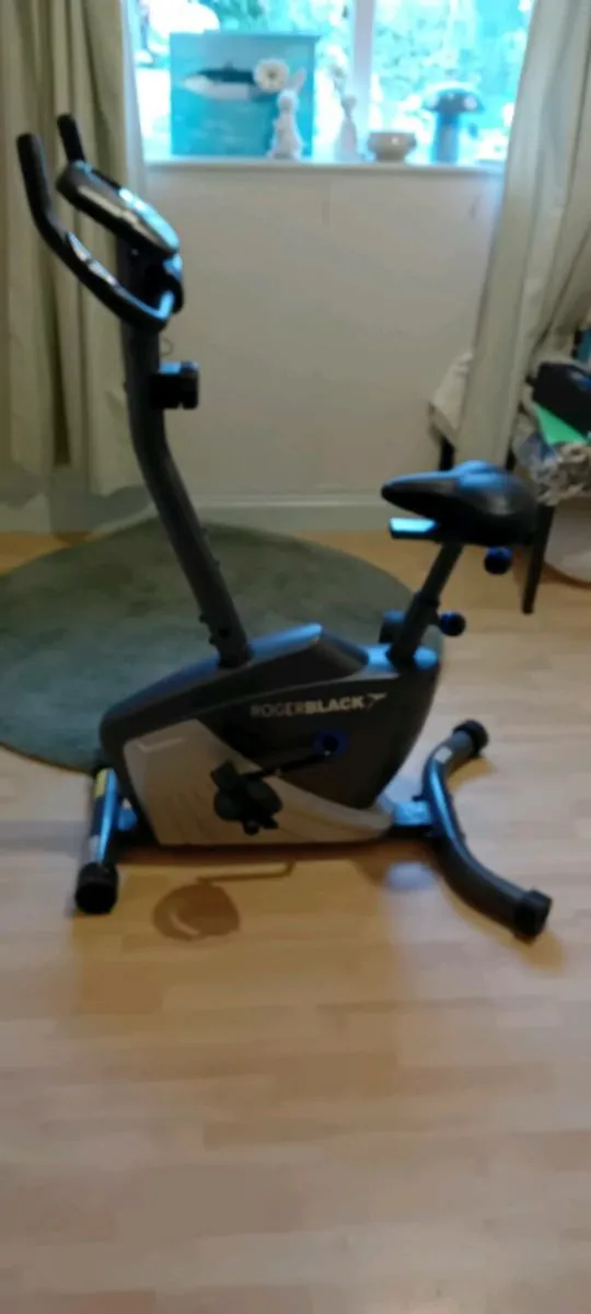 Exercise bike - Image 2