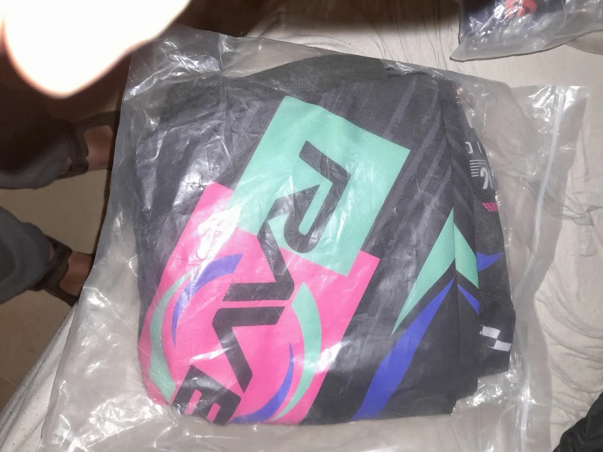 Volkswagen Golf 2004 - Image 4