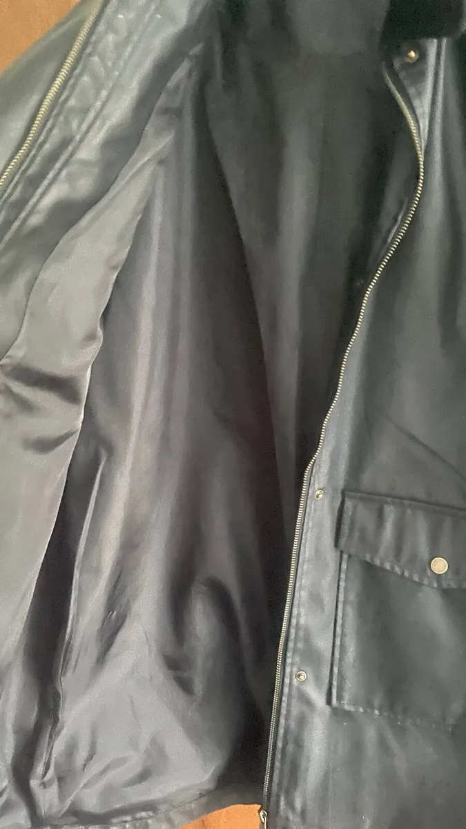 Womens coat - Image 3