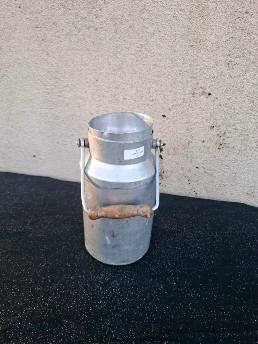 Small vintage milk churn - Image 1
