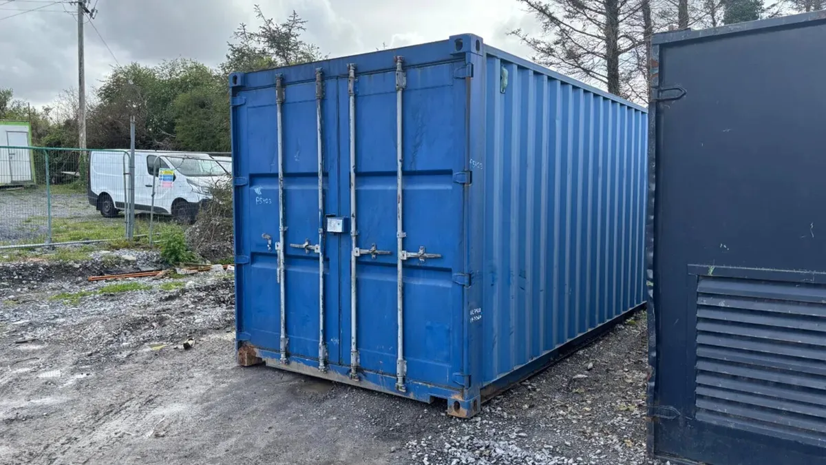 20ft x 8ft Container FULL of Rigging & Lifting Gea - Image 4