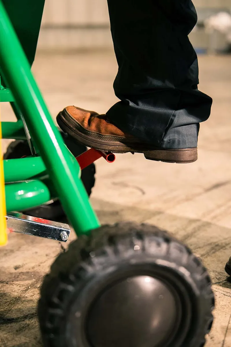 MAJOR PTO Saw Bench - Image 3