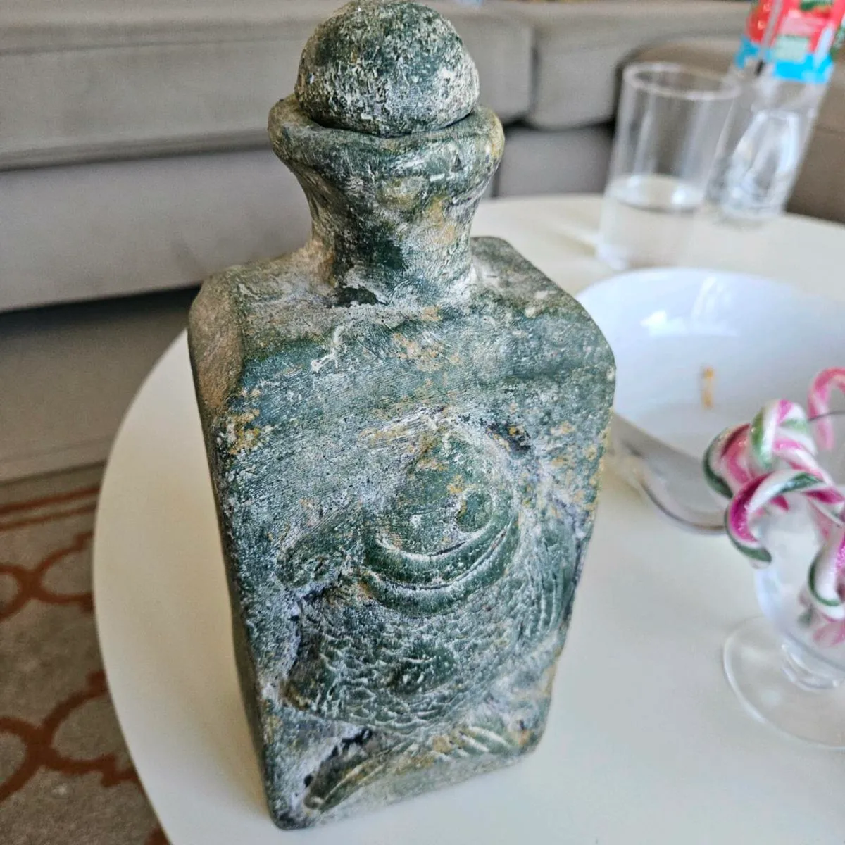 Antique bottle - Image 1