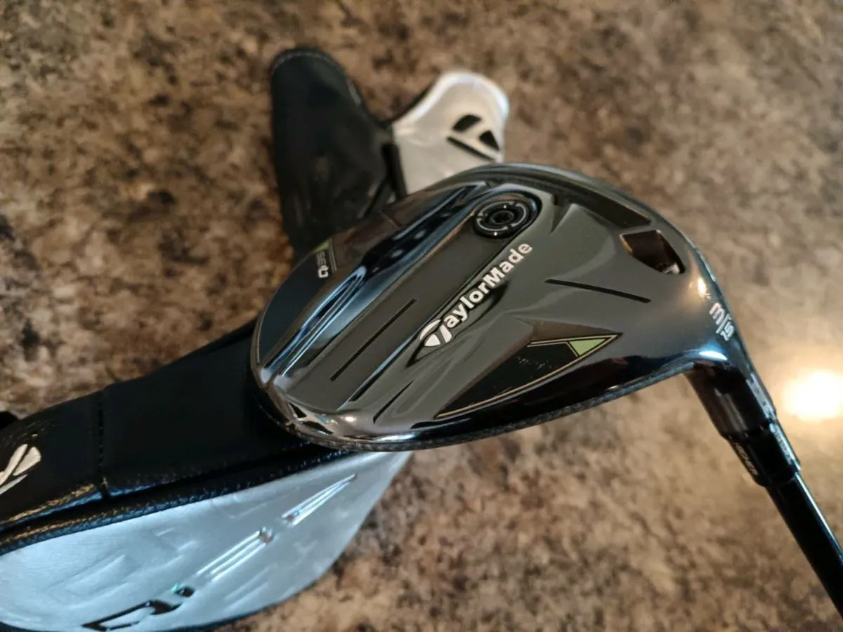 Taylormade Qi35 3 Wood. As New. - Image 3