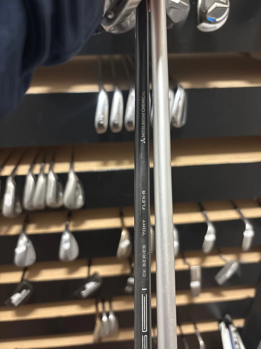 Titleist TSi2  5 Wood + TSR1 5 Hybrid - Image 4