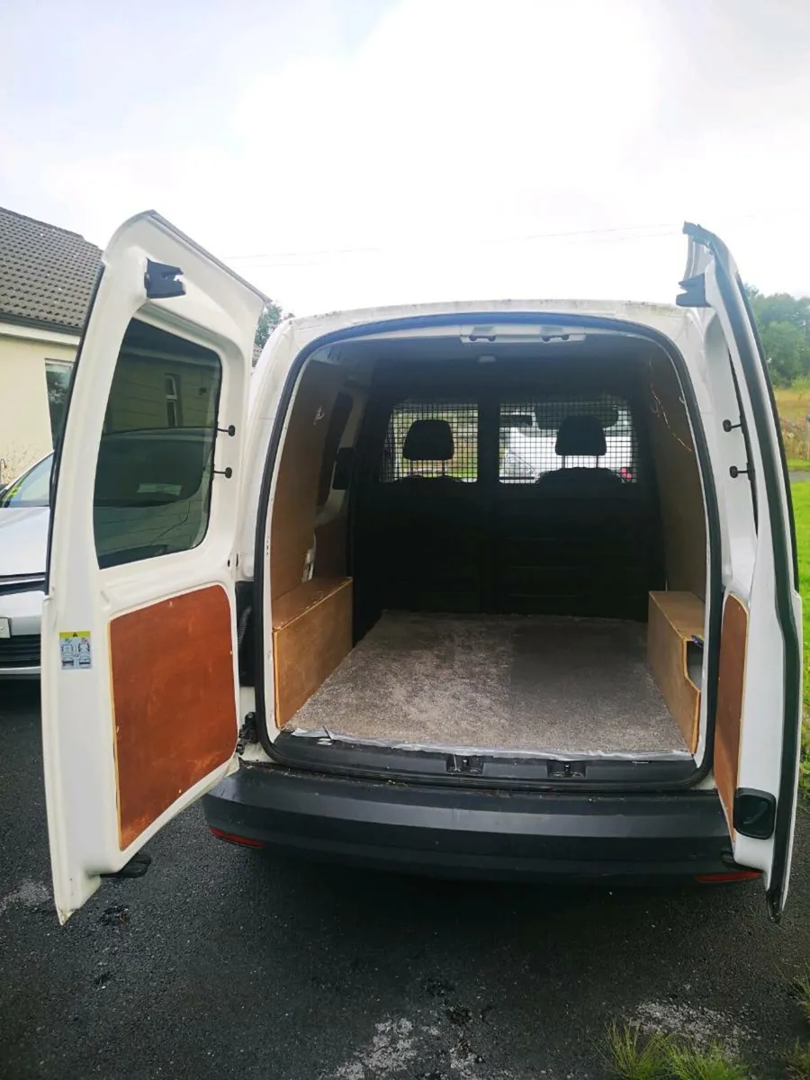 Volkswagon Caddy 2016 - Image 4