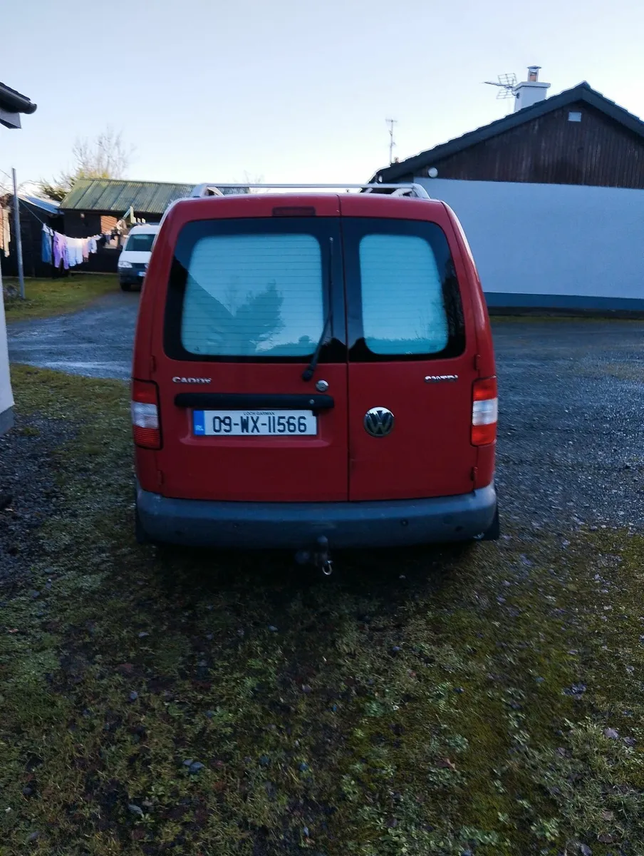 Volkswagen Caddy 2009 - Image 4