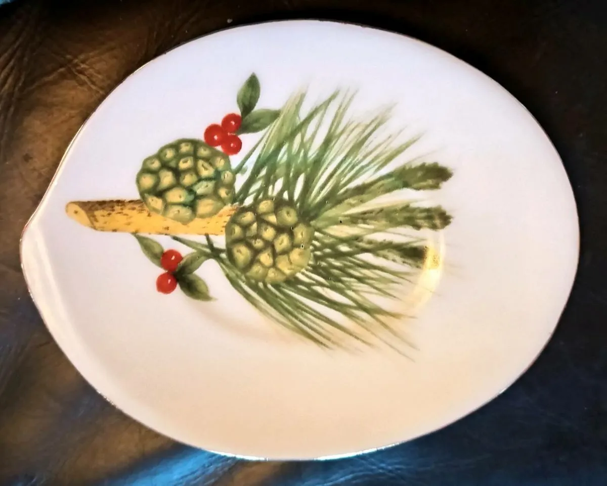 Ashford Collection Expresso Cups and Saucers - Image 3