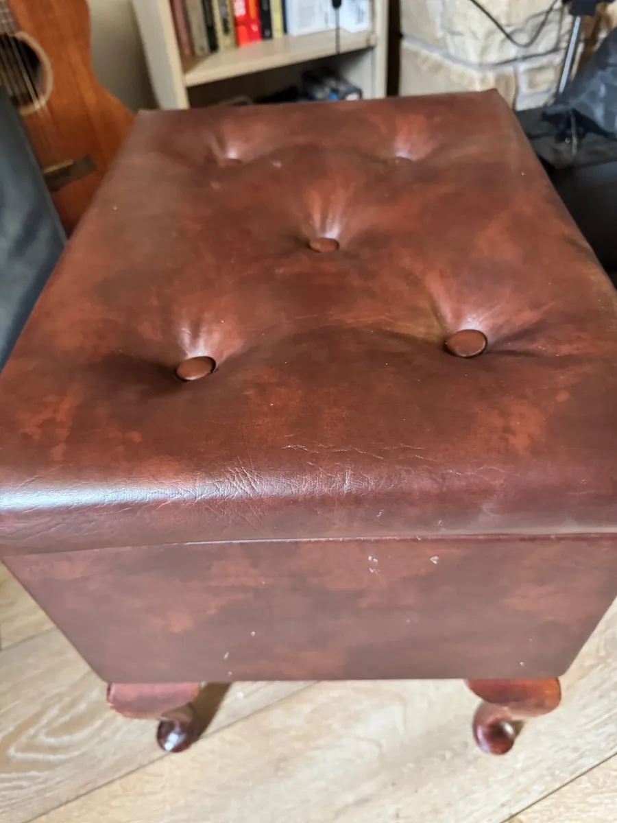 Free to take - Piano chair with storage. - Image 1