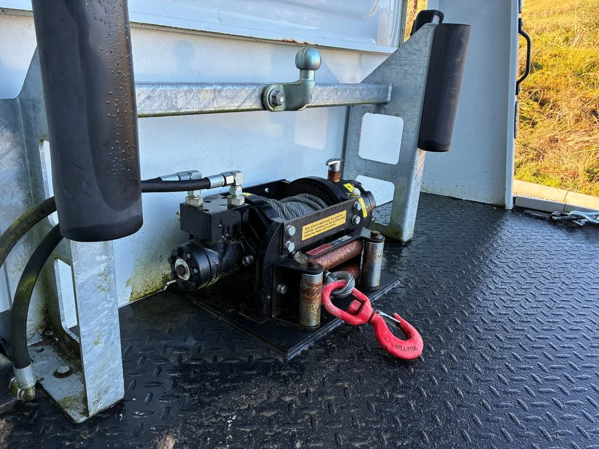 Iveco Daily 70 C17 Recovery Truck - Image 4