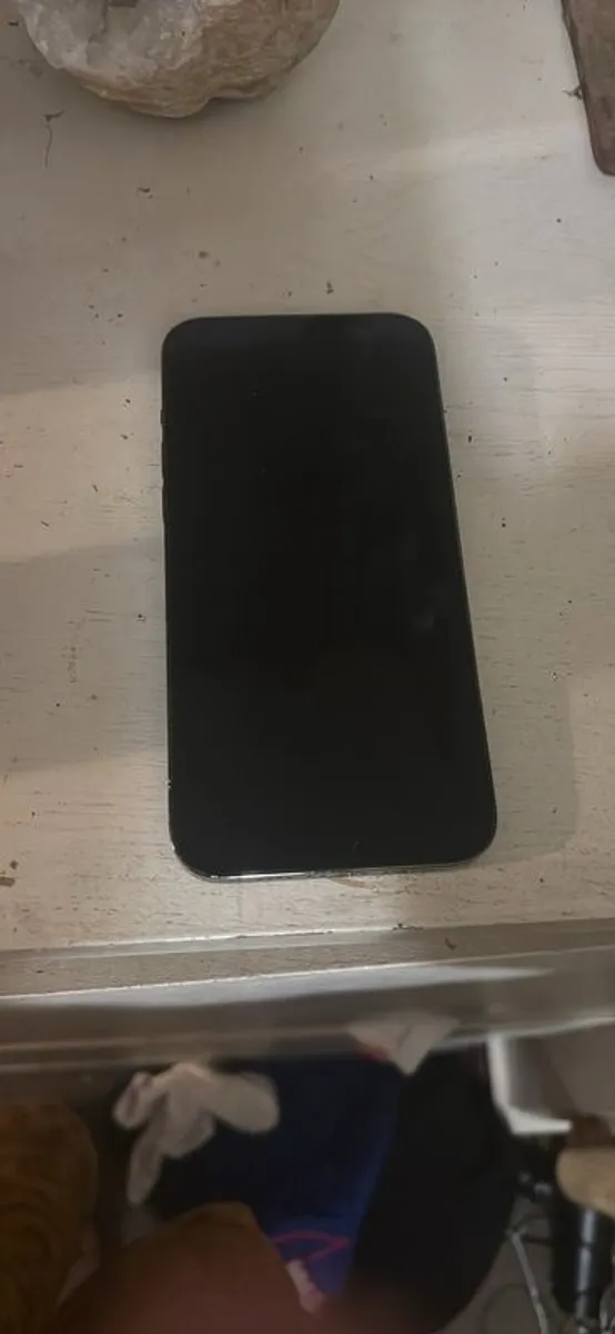 iPhone 13 Pro Max - Image 1