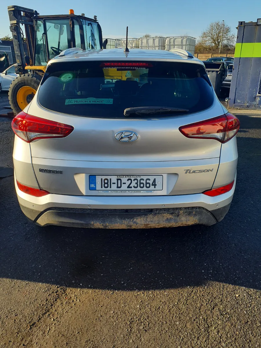Hyundai Tucson 2018 light damage - Image 4
