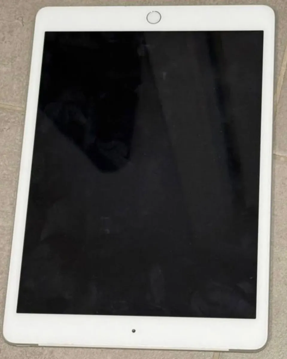 Ipad - Image 2