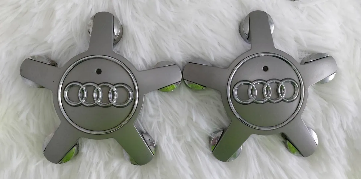 2 x Audi A4, A5, A6, A7 Star Cap - Delivery - Image 1