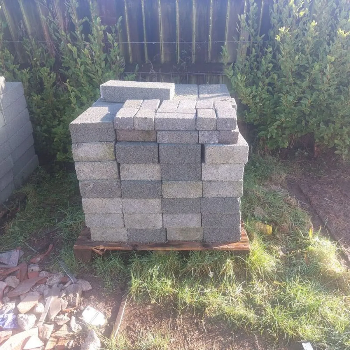 220 4inch blocks - Image 2