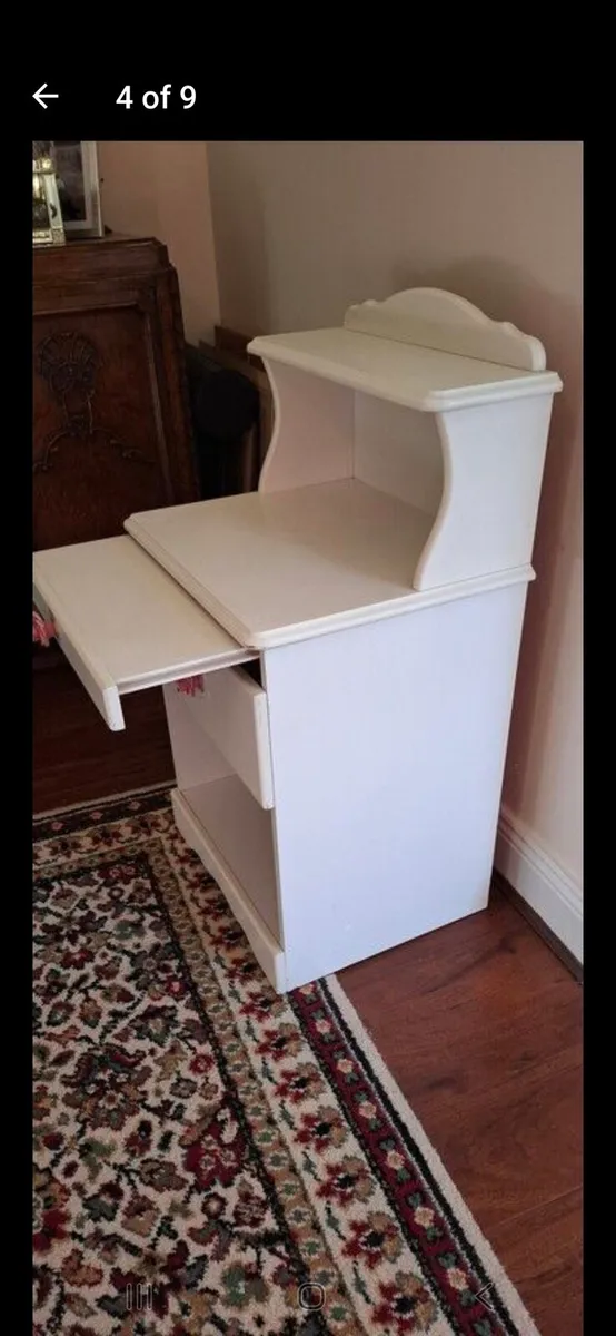 Decorative bedside cabinet- excellent condition - Image 4