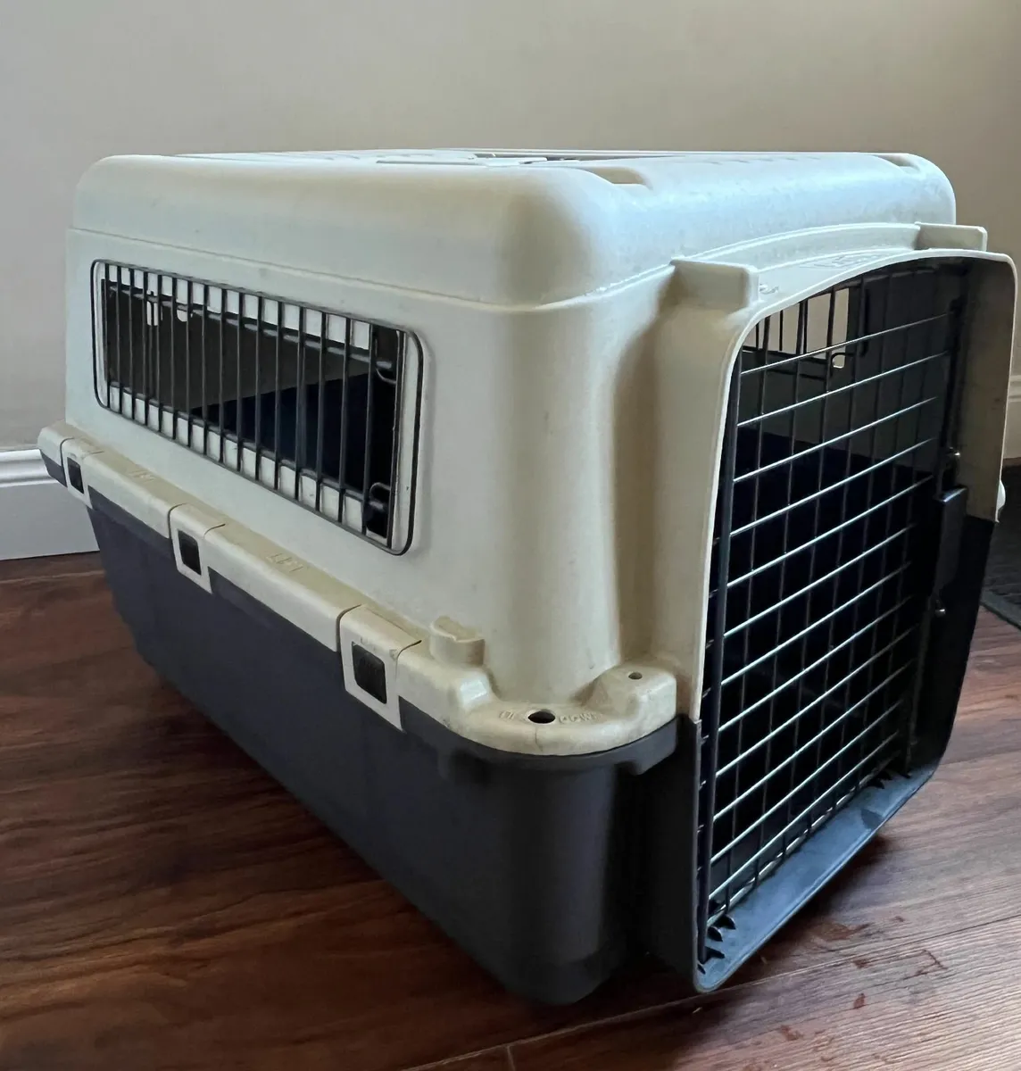 Dog Travel/Transport Crate - Image 2