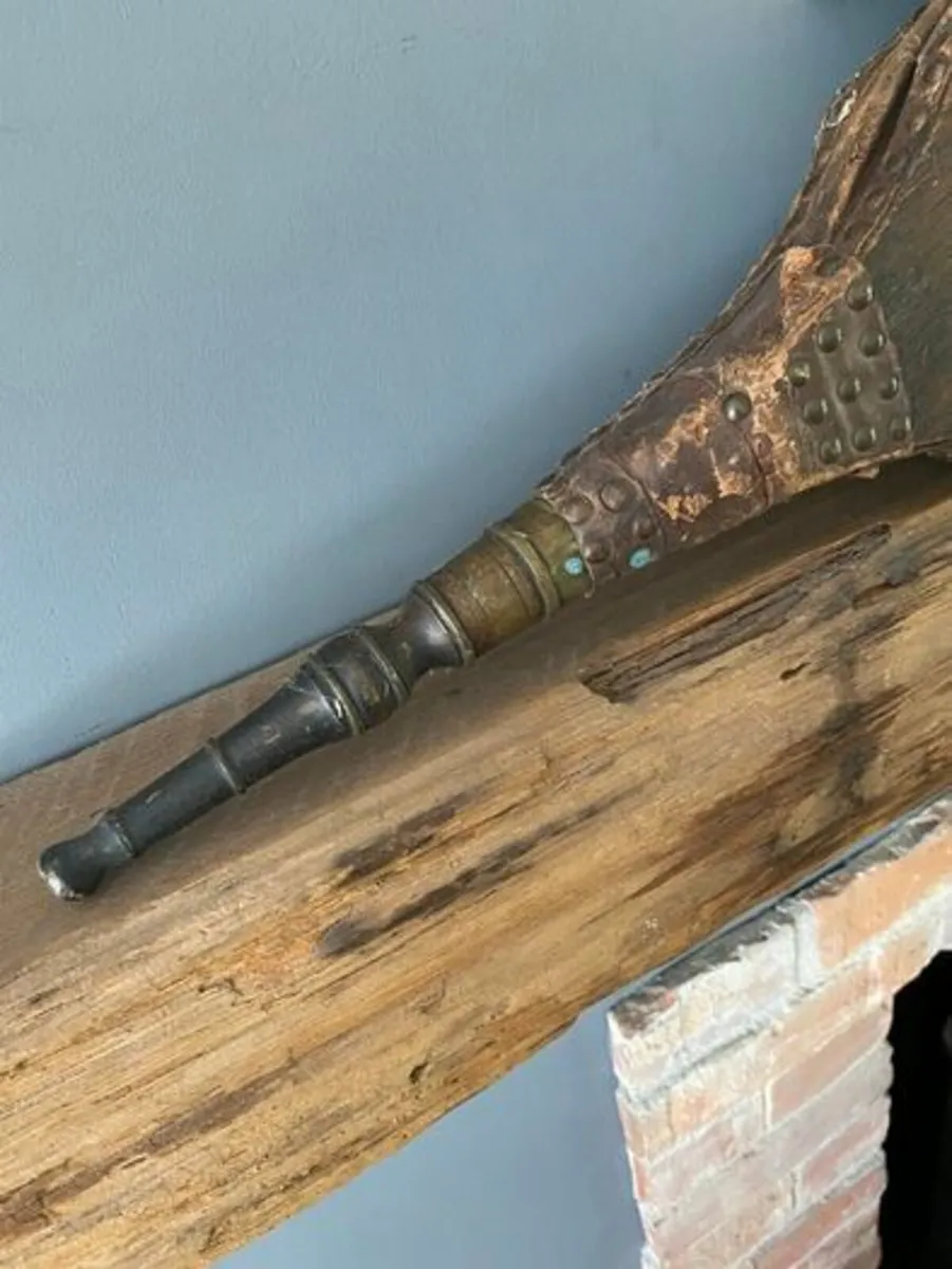 Antique Large Leather & Oak Fire Bellows 4ftApprox - Image 3