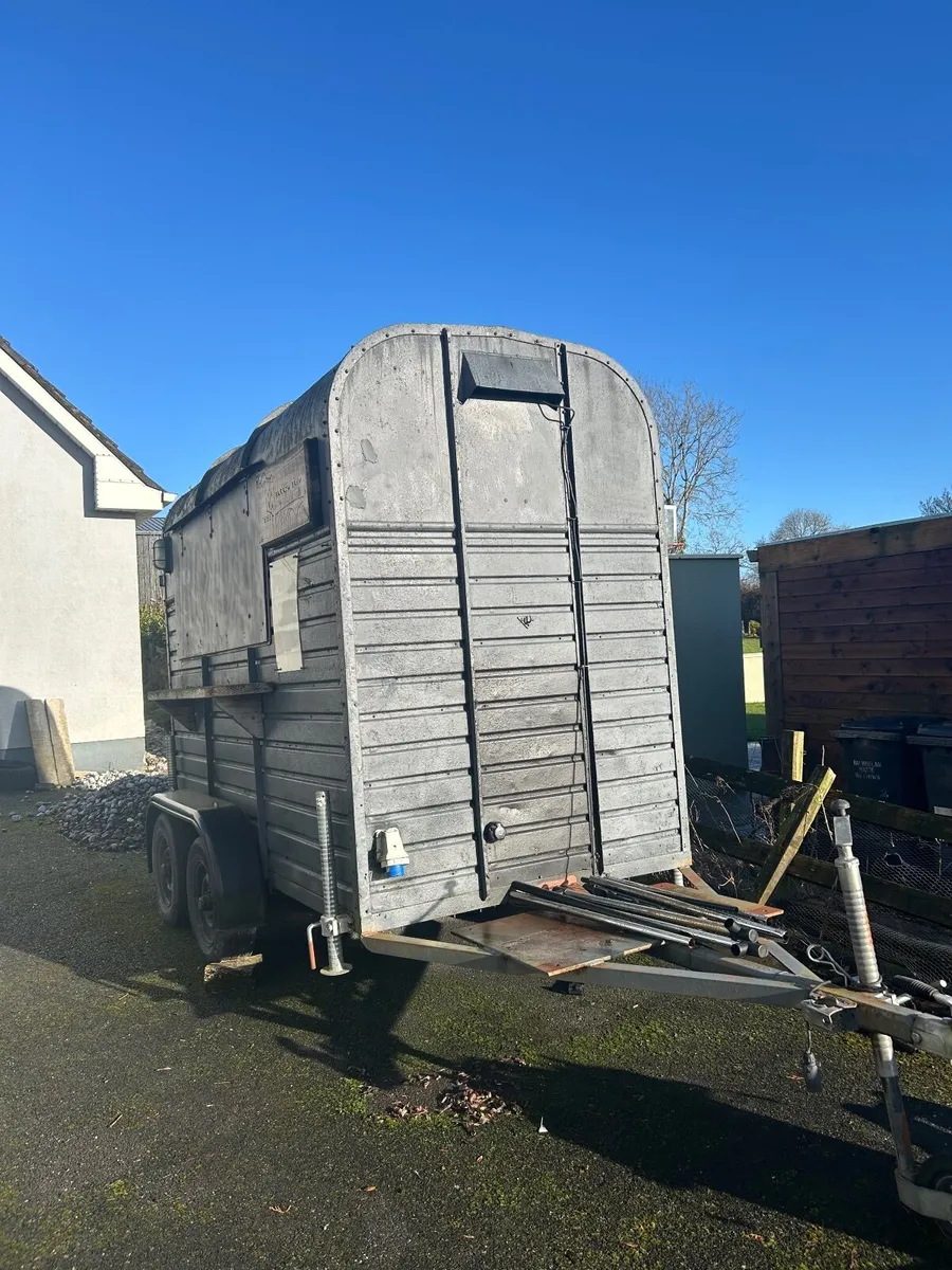Horse Box - converted - Image 4