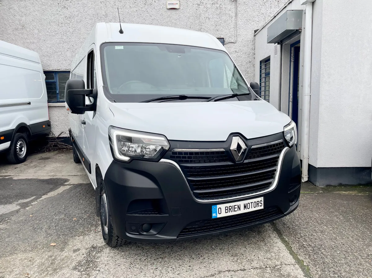 Renault Master LM35 Business 2.3DCI 135BHP,2023 - Image 1