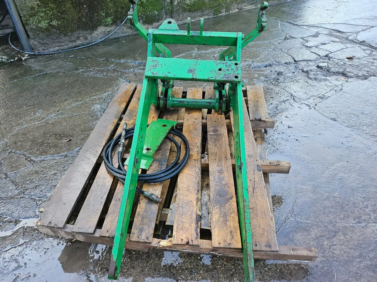 John Deere Front Linkage - Image 3