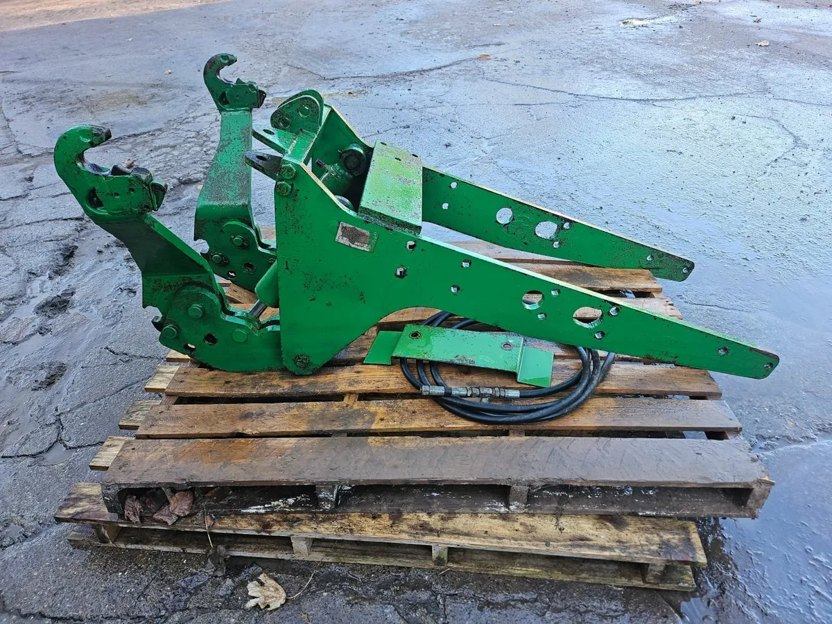 John Deere Front Linkage - Image 1