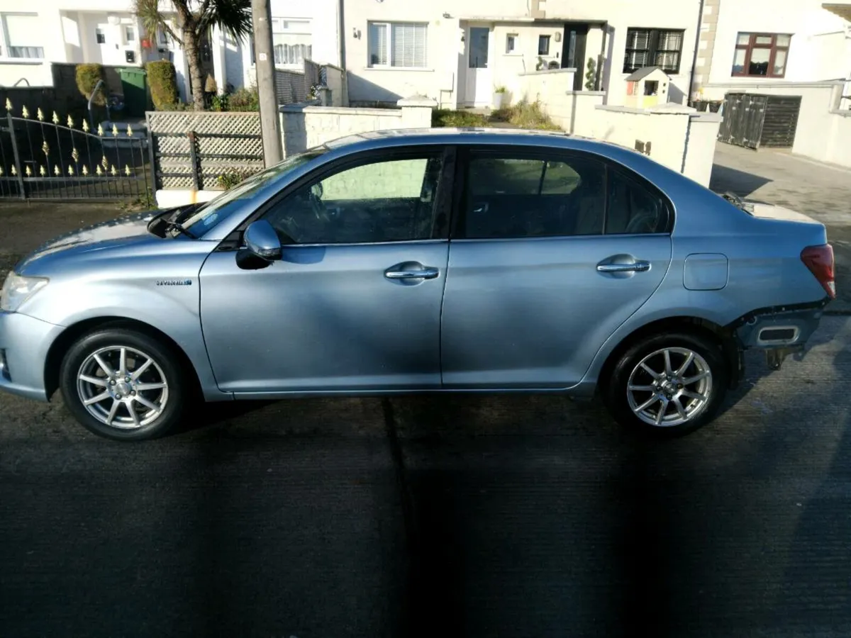 Toyota corolla axio 2013 hybrid - Image 3