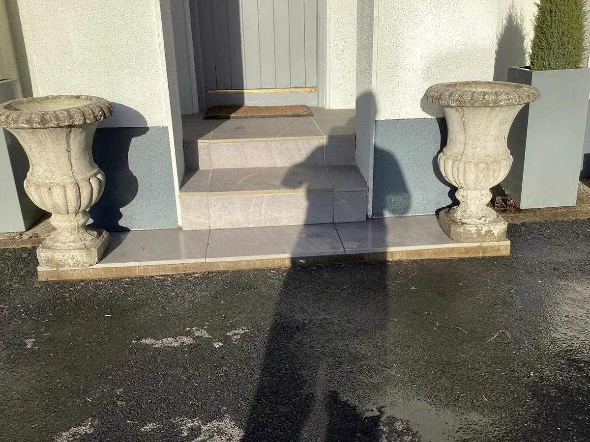 Urns/Planters - Image 1