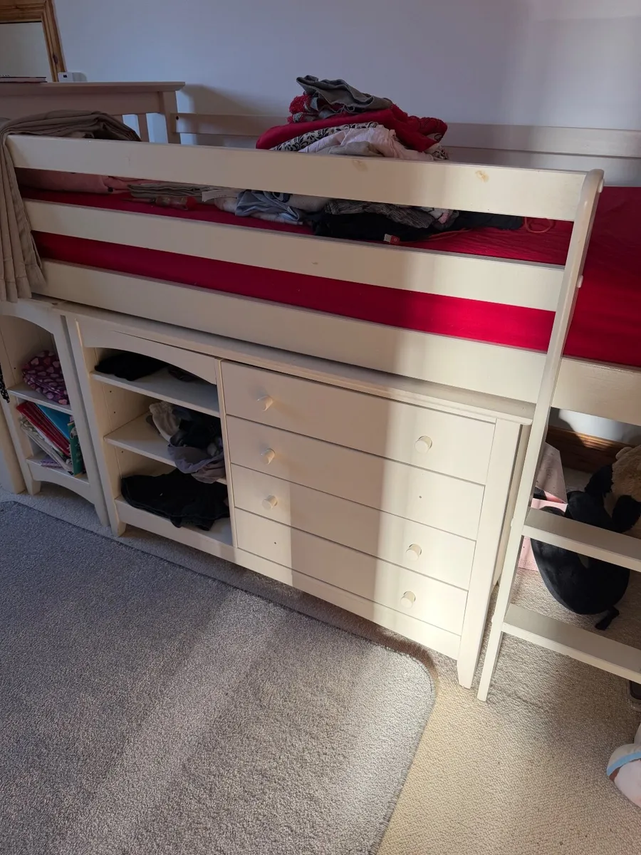 Kids mid sleeper bed - Image 3