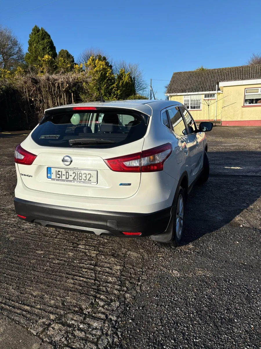 Nissan Qashqai 1.5D 2015 - Image 3