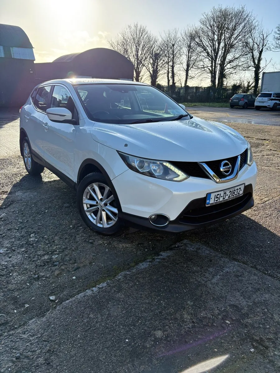 Nissan Qashqai 1.5D 2015 - Image 1