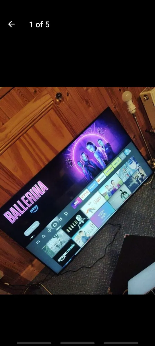 43" Samsung Tv - Image 2