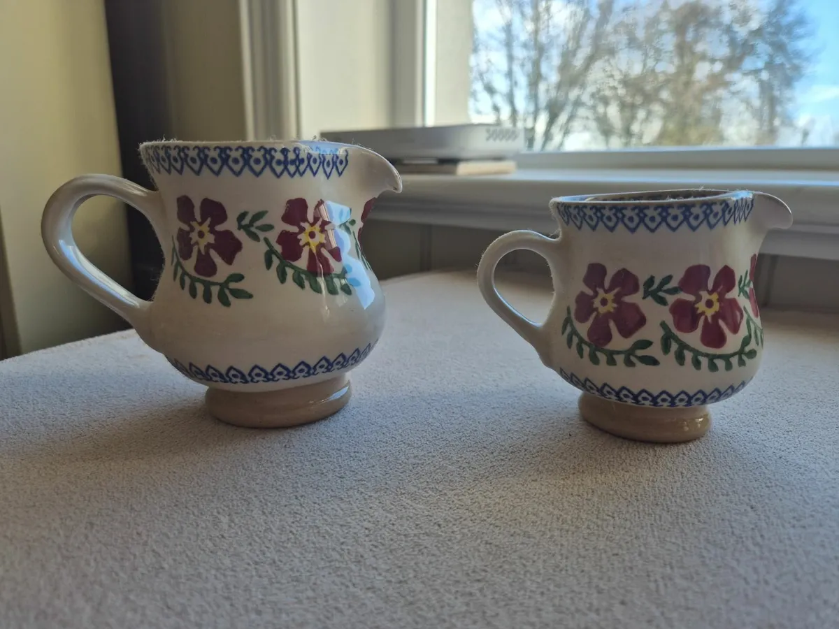 Nicholas Mosse Pottery Jugs - Image 1