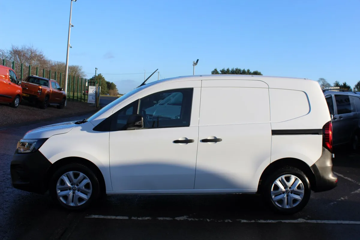2024 Renault Kangoo ML19 Advance - Image 2