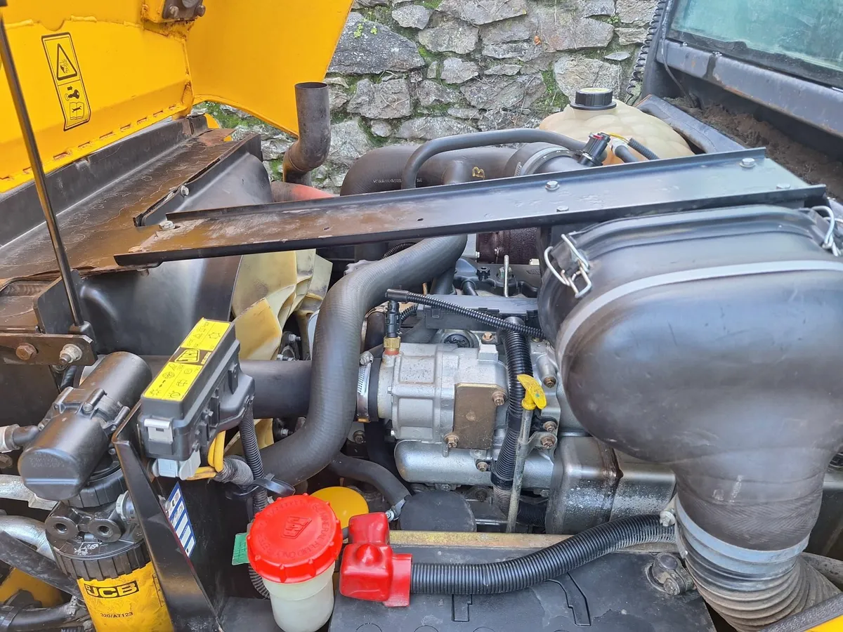 2014 Jcb 926 forklift rough terrain 4x4 - Image 2