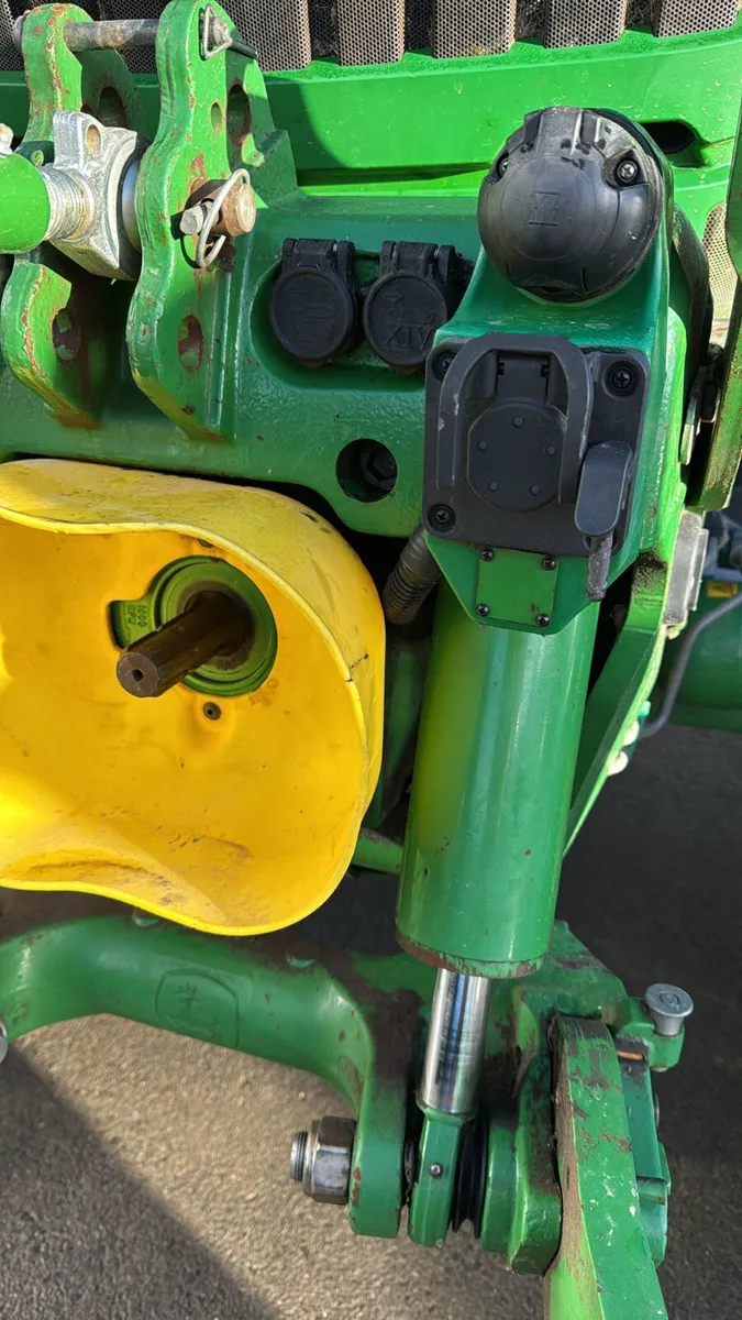 John Deere 6215r 2016 - Image 4