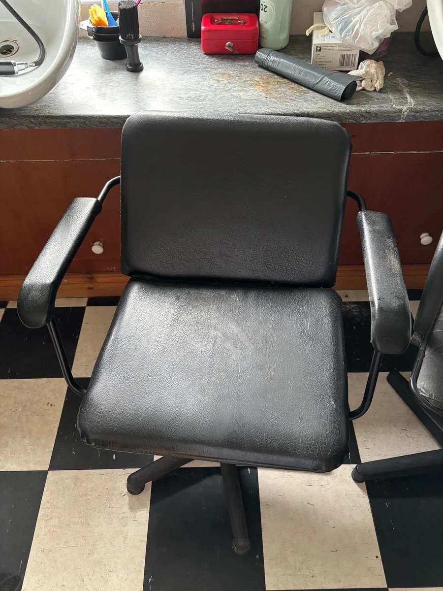 Salon equipment - Image 3